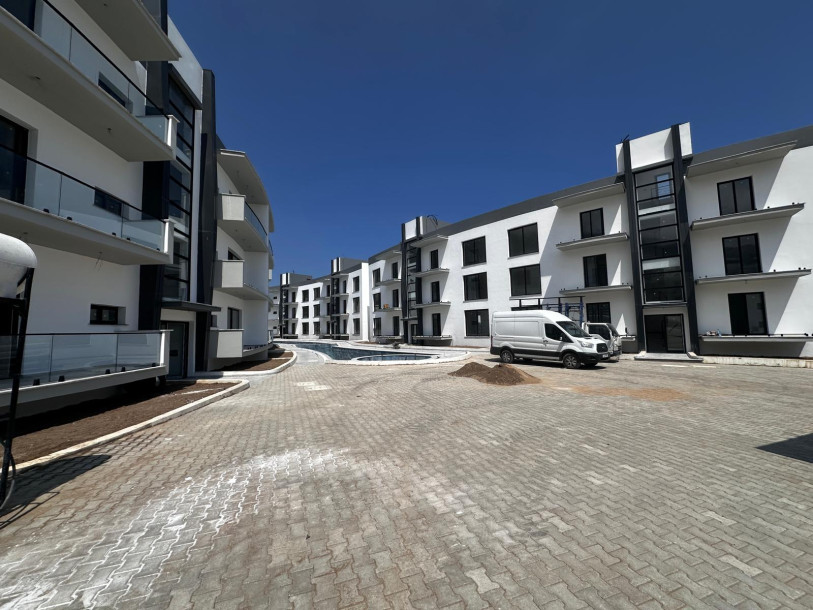 GİRNE LAPTA 'DA ﻿SATILIK 2+1 DAİRE-6