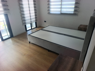 GİRNE LAPTA SATILIK 2+1 DAİRE – HAVUZLU SİTE İÇERİSİNDE-9