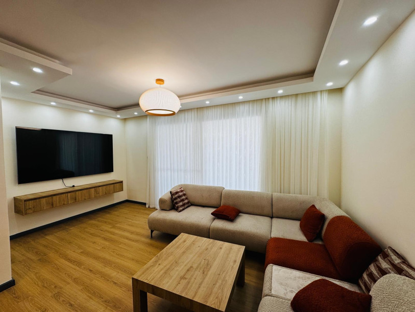 GİRNE LAPTA SATILIK EŞYALI 3+1 DAİRE – HAVUZLU SİTE İÇERİSİNDE-2