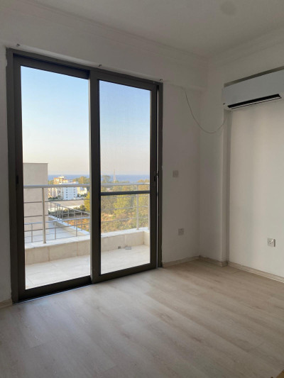 LEFKE/ GEMİKONAĞI – SATILIK DENİZ MANZARALI 2+1 PENTHOUSE DAİRE-6
