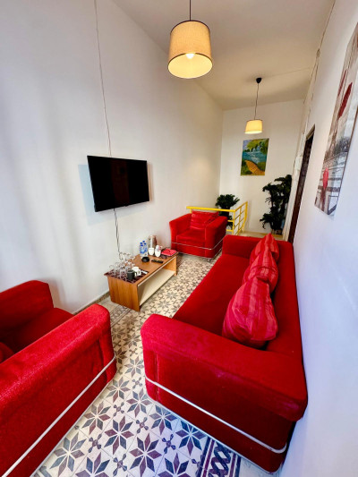 LEFKOŞA SURLARİÇİ –KİRALIK 3 YATAK ODALI ÖZEL MÜLK TARİHİ MÜSTAKİL AIRBNB-2