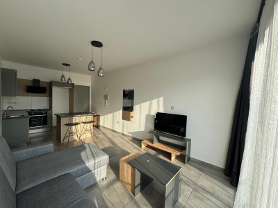 LEFKOŞA KÜÇÜKKAYMAKLI’DA YENİ EŞYALI KİRALIK DAİRE-5