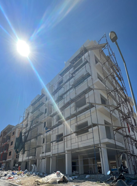 LEFKOŞA/KÜÇÜK KAYMAKLI'DA OCAK 2024 TESLİM SATILIK 3+1 DAİRE-4