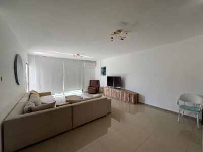GİRNE MERKEZ ÖĞRETMENLER EVİ BÖLGESİNDE HAVUZLU SİTEDE KİRALIK 2+1 EŞYALI DAİRE-9