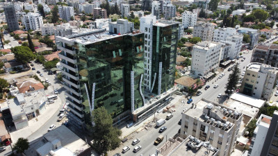 LEFKOŞA/YENİŞEHİR BİG CHEFS RESTAURANT BÖLGESİ KİRALIK TİCARİ İZİNLİ OFİS