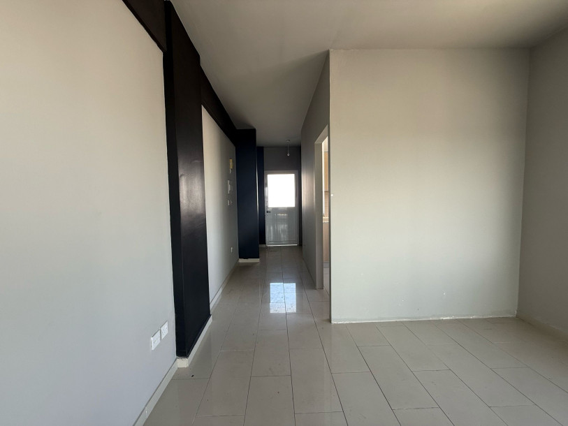 LEFKOŞA/YENİKENT MERKEZDE KİRALIK OFİS-8
