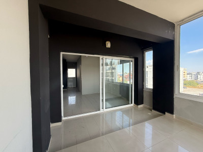LEFKOŞA/YENİKENT MERKEZDE KİRALIK OFİS-7