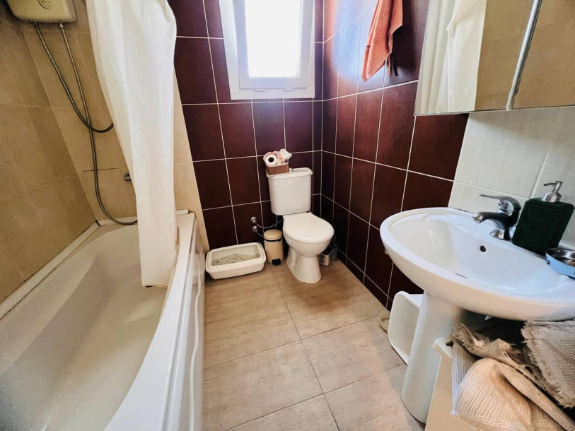 GİRNE/ALSANCAK'TA LUKOMARİYA SİTESİ'NDE SATILIK 2+1 BAHÇE KATI DAİRE-9