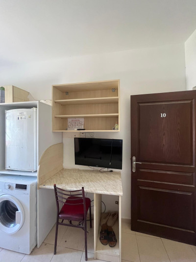 LEFKOŞA/KÜÇÜKKAYMAKLI'DA 1+0 KİRALIK STÜDYO DAİRE-2