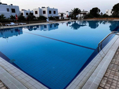 GAZİMAĞUSA TATLISU – DENİZE 400 METRE SATILIK 4+1 MÜSTAKİL VİLLA-2