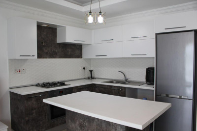 GİRNE/ALSANCAK'TA MİNİMUM 5 GÜNLÜK KİRALIK 3+1 VİLLA-9